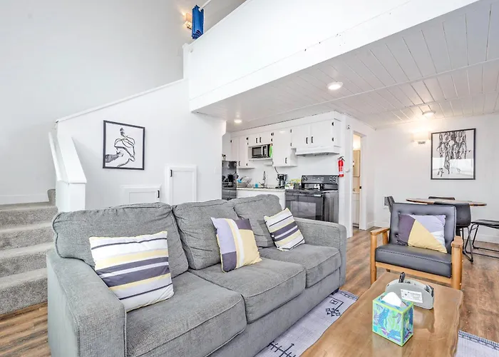 Tidal House 9